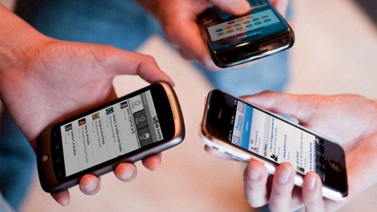 ضبط استيراد الهواتف.. تحرك جديد من شعبة المحمول لحماية الصناعة ومنع التلاعب بالتسعير